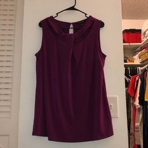 Jaslinda Twist Neckline Moss Crepe Knit Top